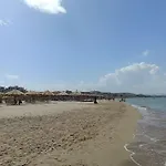 Apartamento Fronte Mare Con Ombrellone E Sedie Sdraio Incluse Nel Costo