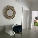 Fronte Mare Con Ombrellone E Sedie Sdraio Incluse Nel Costo Apartment *