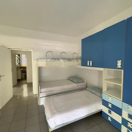 Fronte Mare Con Ombrellone E Sedie Sdraio Incluse Nel Costo Apartment