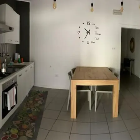 Fronte Mare Con Ombrellone E Sedie Sdraio Incluse Nel Costo Διαμέρισμα Πεσκάρα
